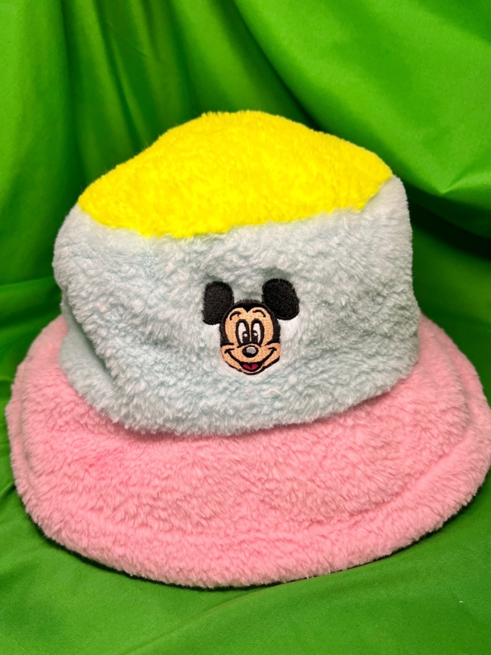 Mickey Mouse 2022 Disney Parks Fuzzy Fur Furry Bucket Hat pink blue yellow NEW!